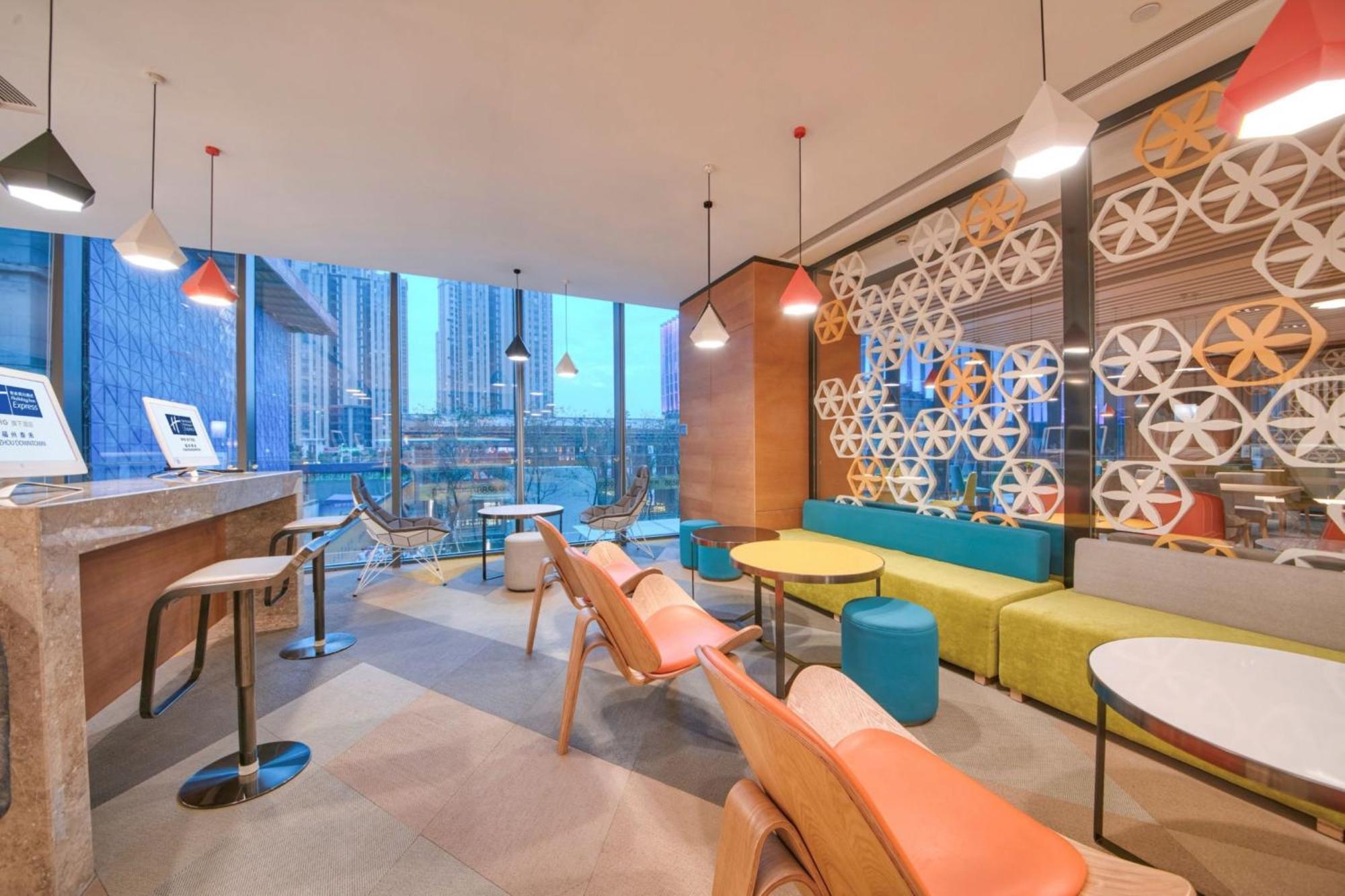 Holiday Inn Express Fuzhou Downtown By Ihg Exterior photo